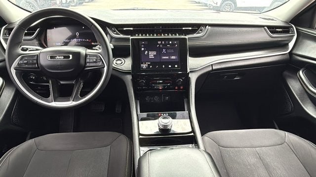 2023 Jeep Grand Cherokee Laredo