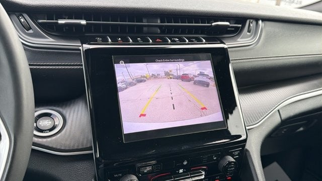 2023 Jeep Grand Cherokee L Altitude 4x4