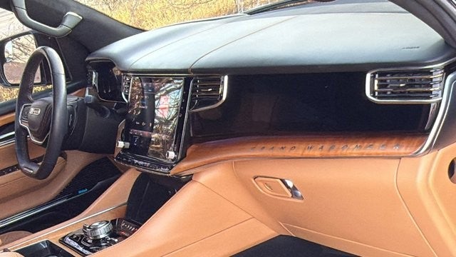 2023 Jeep Grand Wagoneer Series III