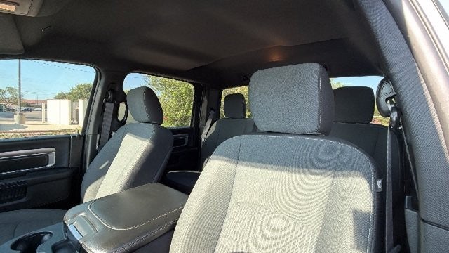2024 RAM 1500 Classic Warlock Crew Cab 4x2 5'7" Box
