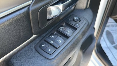 2024 RAM 1500 Classic Warlock Crew Cab 4x2 5'7" Box