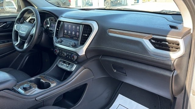 2022 GMC Acadia SLE