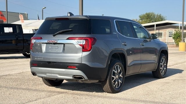 2022 GMC Acadia SLE