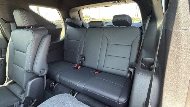2027 Chevrolet Traverse LT - Photo 22