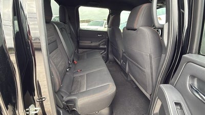 2022 Nissan Frontier Crew Cab PRO-X 4x2