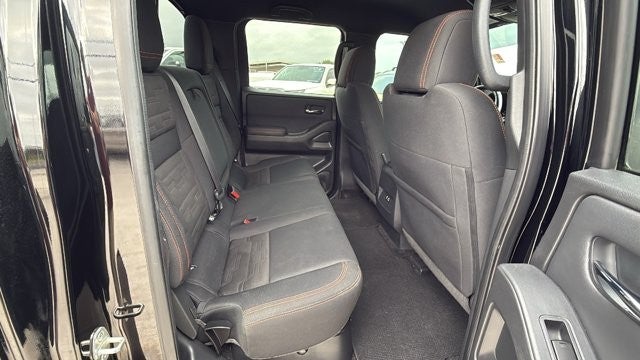 2022 Nissan Frontier Crew Cab PRO-X 4x2
