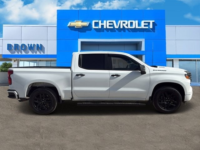 2024 Chevrolet Silverado 1500 Custom