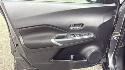 2023 Nissan Kicks SV Xtronic CVT