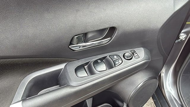 2023 Nissan Kicks SV Xtronic CVT