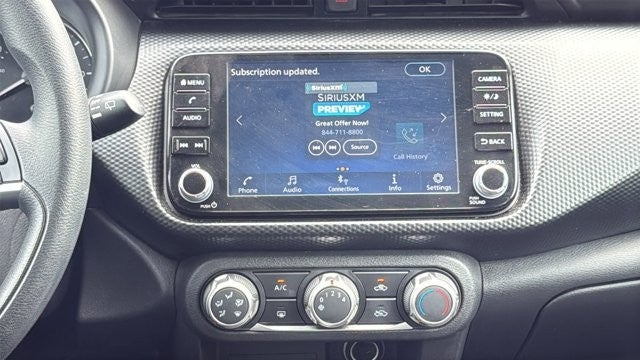2023 Nissan Kicks SV Xtronic CVT