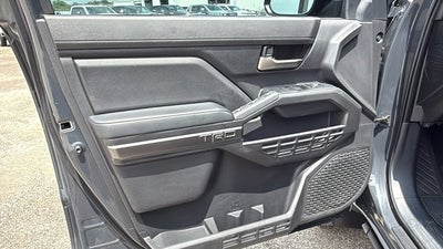 2024 Toyota Tacoma 4WD SR5