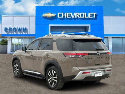 2023 Nissan Pathfinder Platinum