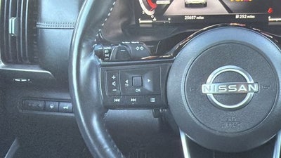 2022 Nissan Pathfinder Platinum