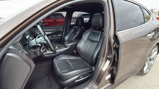 2019 INFINITI Q70 3.7 LUXE