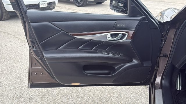 2019 INFINITI Q70 3.7 LUXE