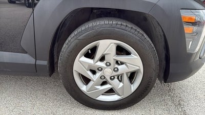 2025 Hyundai Kona SE
